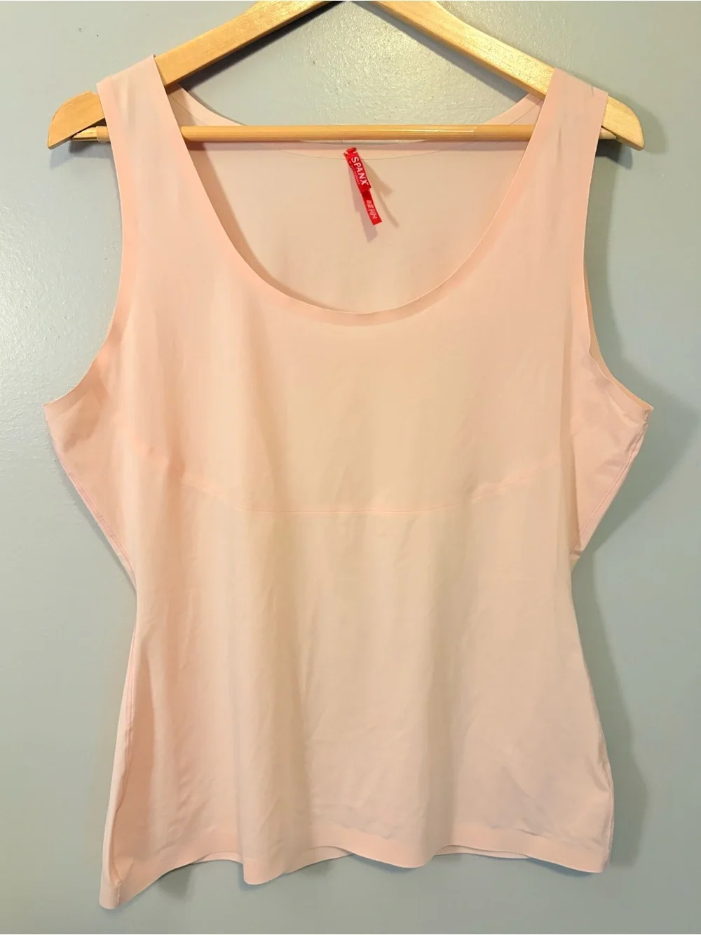 SPANX Sleeveless Scoop Neck Shell Tank Top - Light Blush